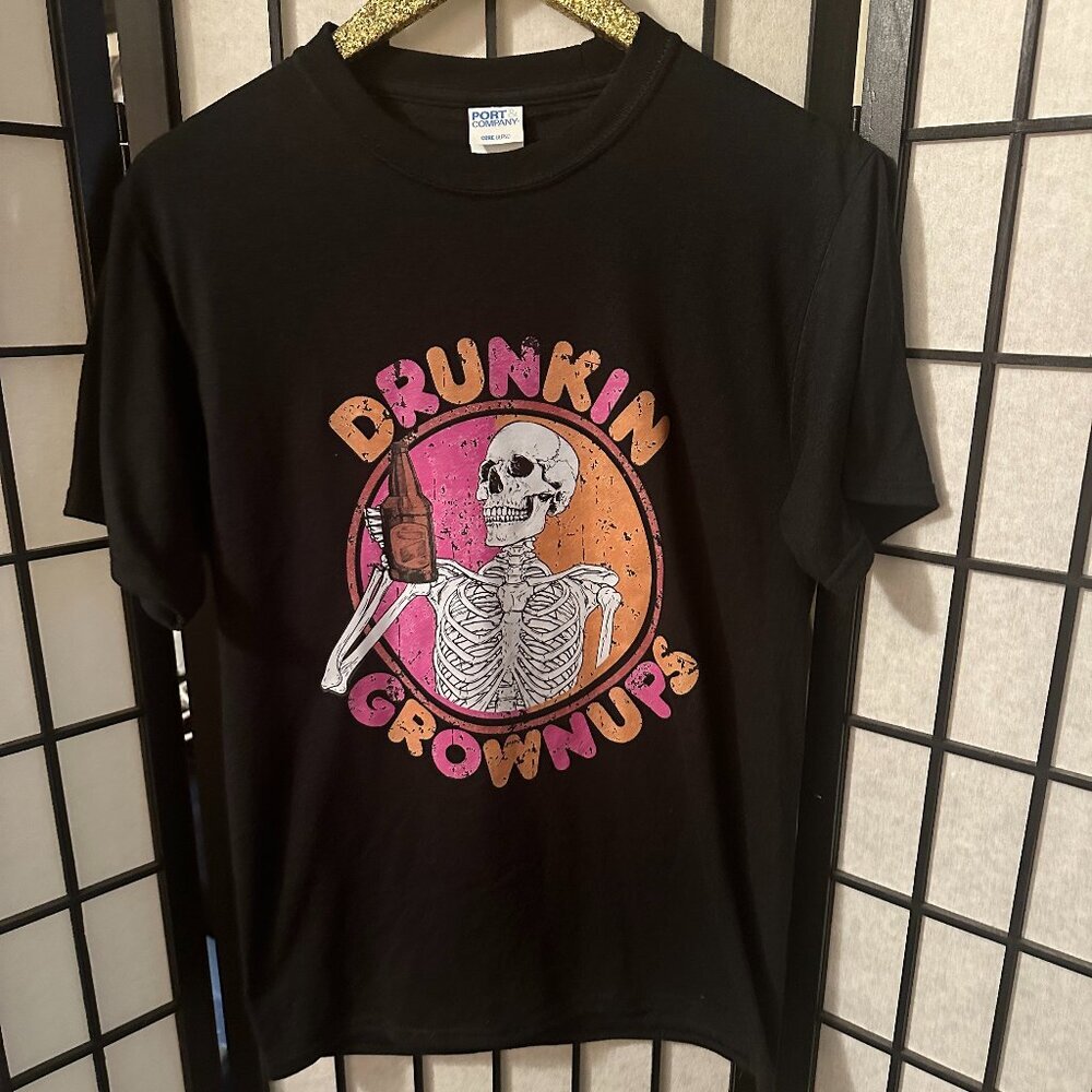 Drunkin‎ Grownups Unisex T-Shirt Size Small Funny Dunkin Donut T-Shirt